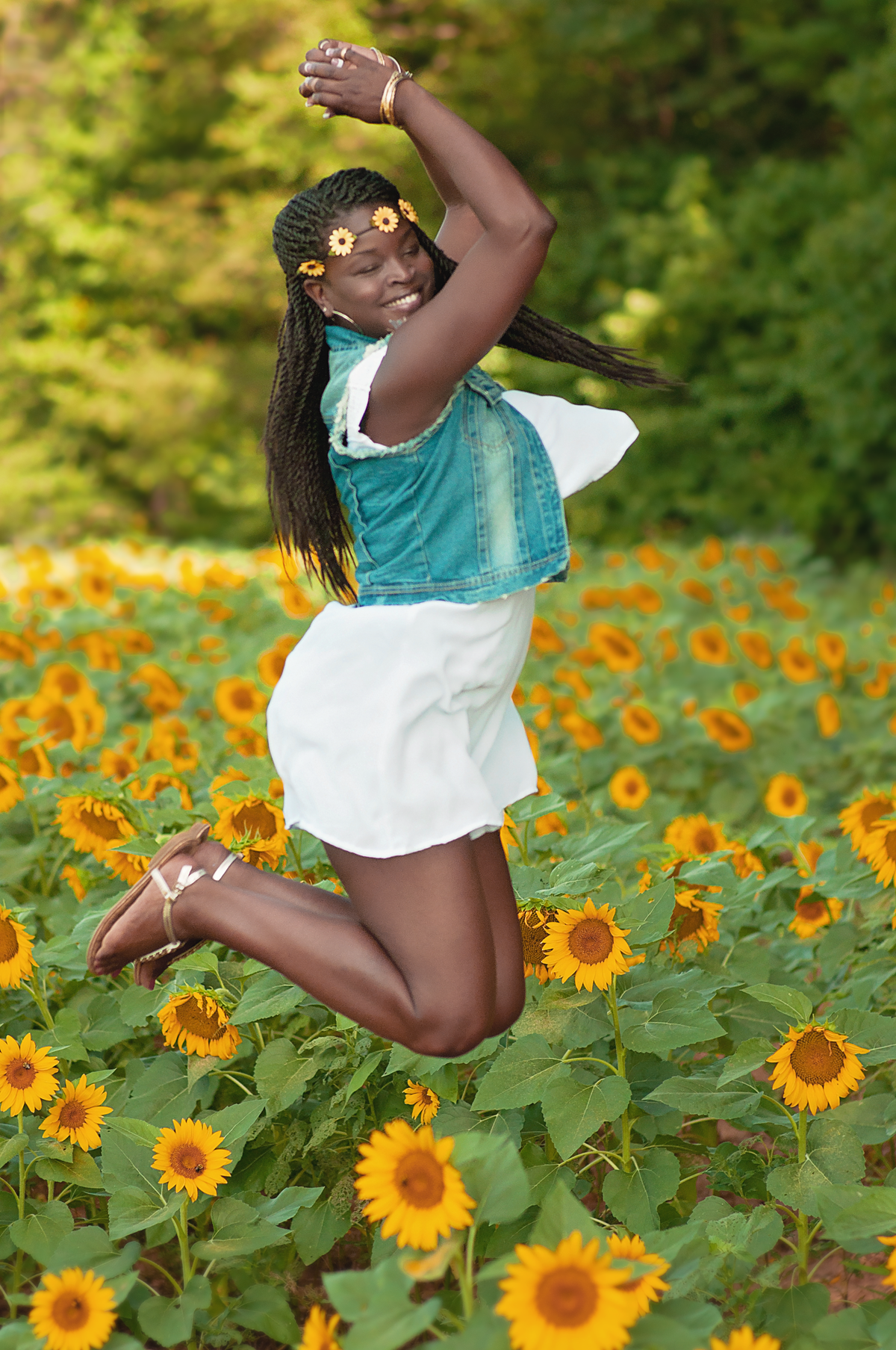 Sunflower Sessions | Charlotte, NC Family Photographer #jessicadevinneyphotography